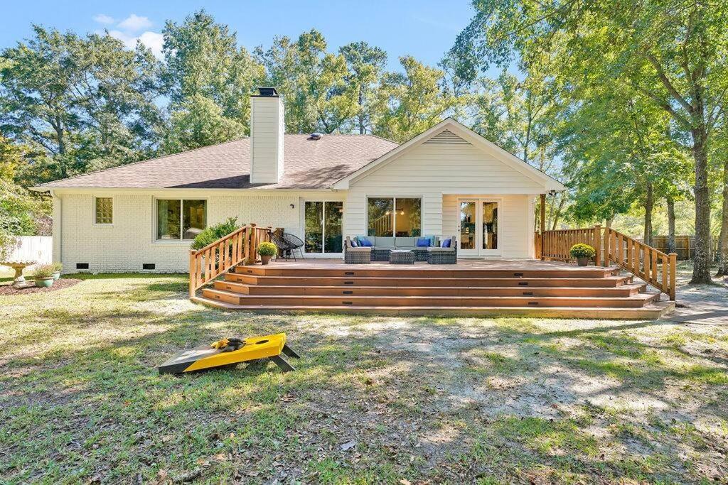 Middle Sound Hideaway~Beaches, Shopping, Families Villa Wilmington Bagian luar foto